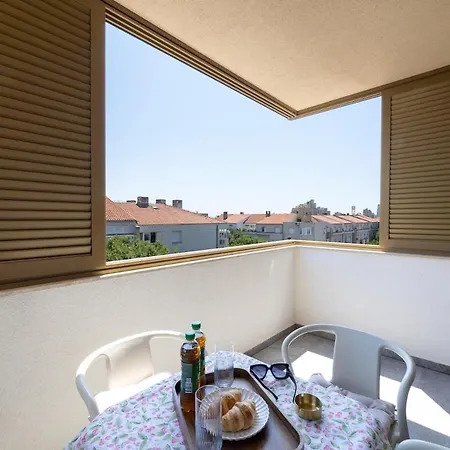 Luxury Znjan,split-two Bathrooms And Free Parking Lejlighed *