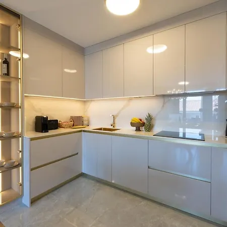 Luxury Znjan,split-two Bathrooms And Free Parking Split