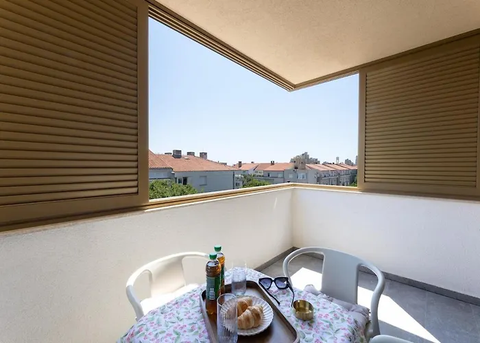 Luxury Znjan,split-two Bathrooms And Free Parking 公寓 *