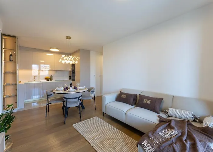 公寓 Luxury Znjan,split-two Bathrooms And Free Parking 斯普利特