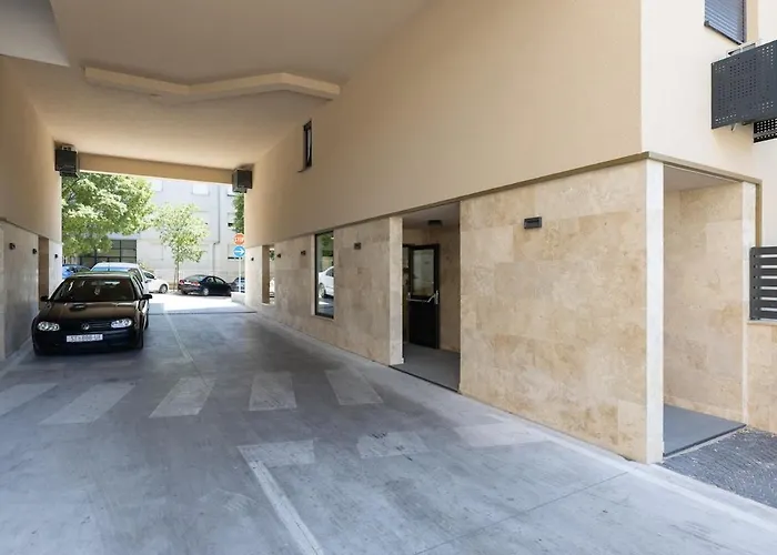 公寓 Luxury Znjan,split-two Bathrooms And Free Parking