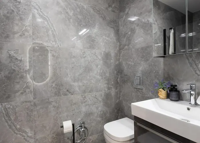 Luxury Znjan,split-two Bathrooms And Free Parking