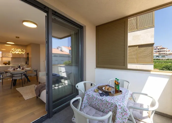 Luxury Znjan,split-two Bathrooms And Free Parking 公寓 *