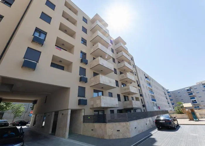 Luxury Znjan,split-two Bathrooms And Free Parking * 斯普利特