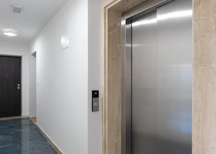 Luxury Znjan,split-two Bathrooms And Free Parking 公寓 *