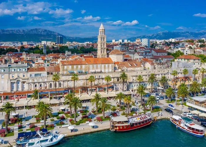 Luxury Znjan,split-two Bathrooms And Free Parking * 斯普利特